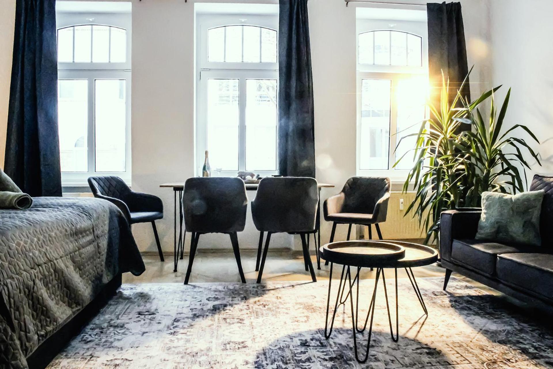 Nuwilu One - Apartment Mit Balkon Im Herzen Erfurts - Magenta Tv- Netflix - Disney エクステリア 写真